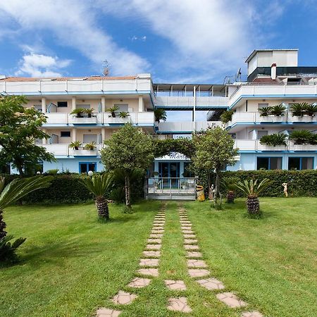 Hotel Marina Roseto Degli Abruzzi Exteriér fotografie