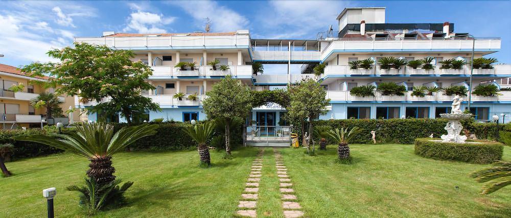 Hotel Marina Roseto Degli Abruzzi Exteriér fotografie