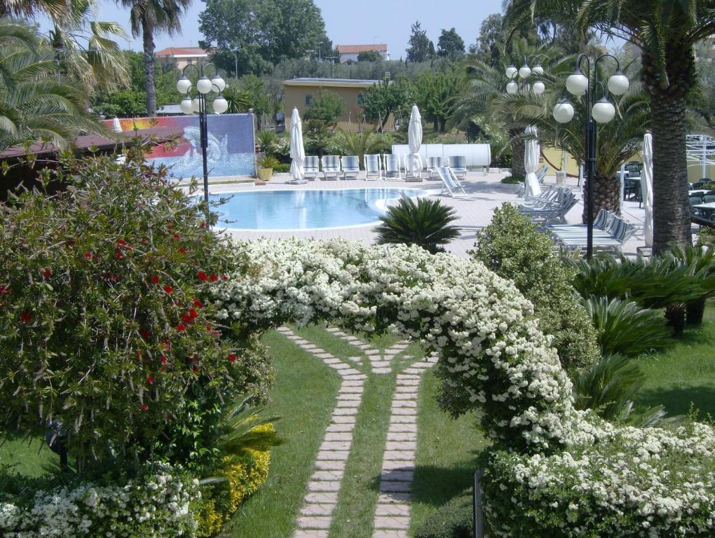Hotel Marina Roseto Degli Abruzzi Exteriér fotografie